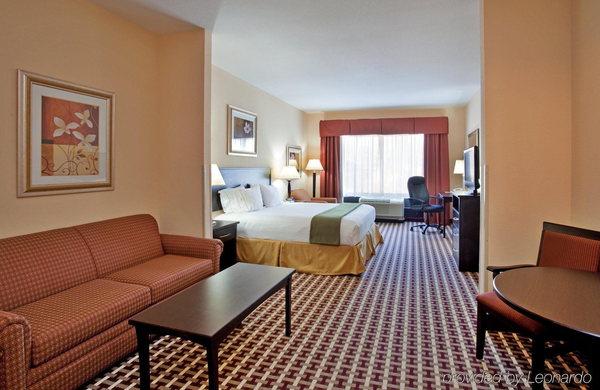 Holiday Inn Express & Suites Laurel, An Ihg Hotel חדר תמונה