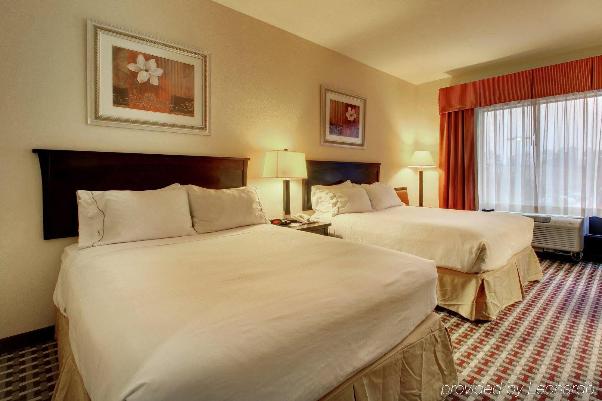 Holiday Inn Express & Suites Laurel, An Ihg Hotel מראה חיצוני תמונה